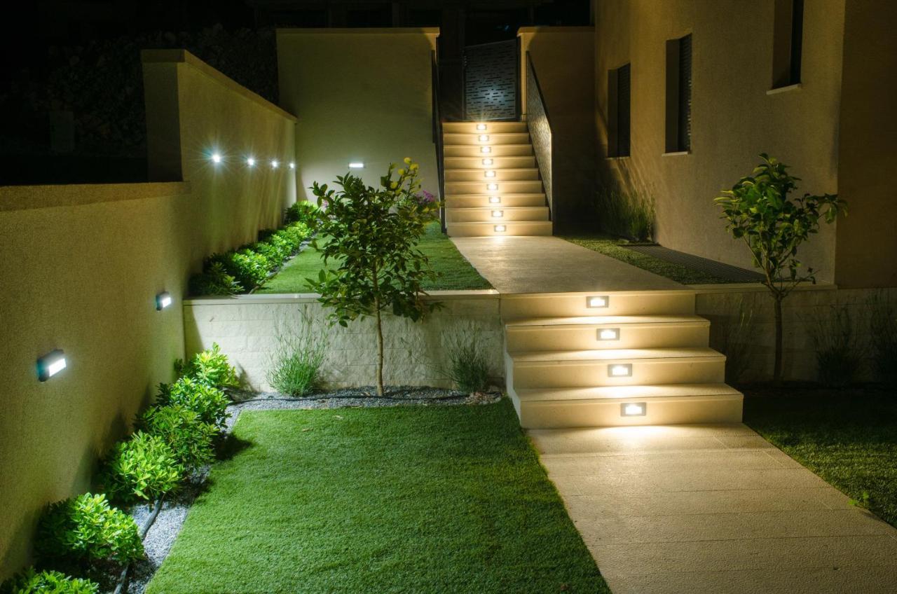 Garden Villa Sveti Filip i Jakov Extérieur photo